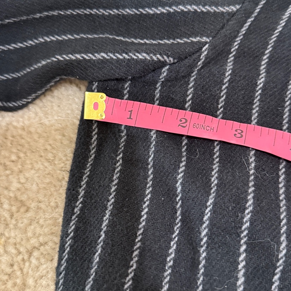 Vans Men's Black Pinstripe Shirt flanel - Picture 7 of 7